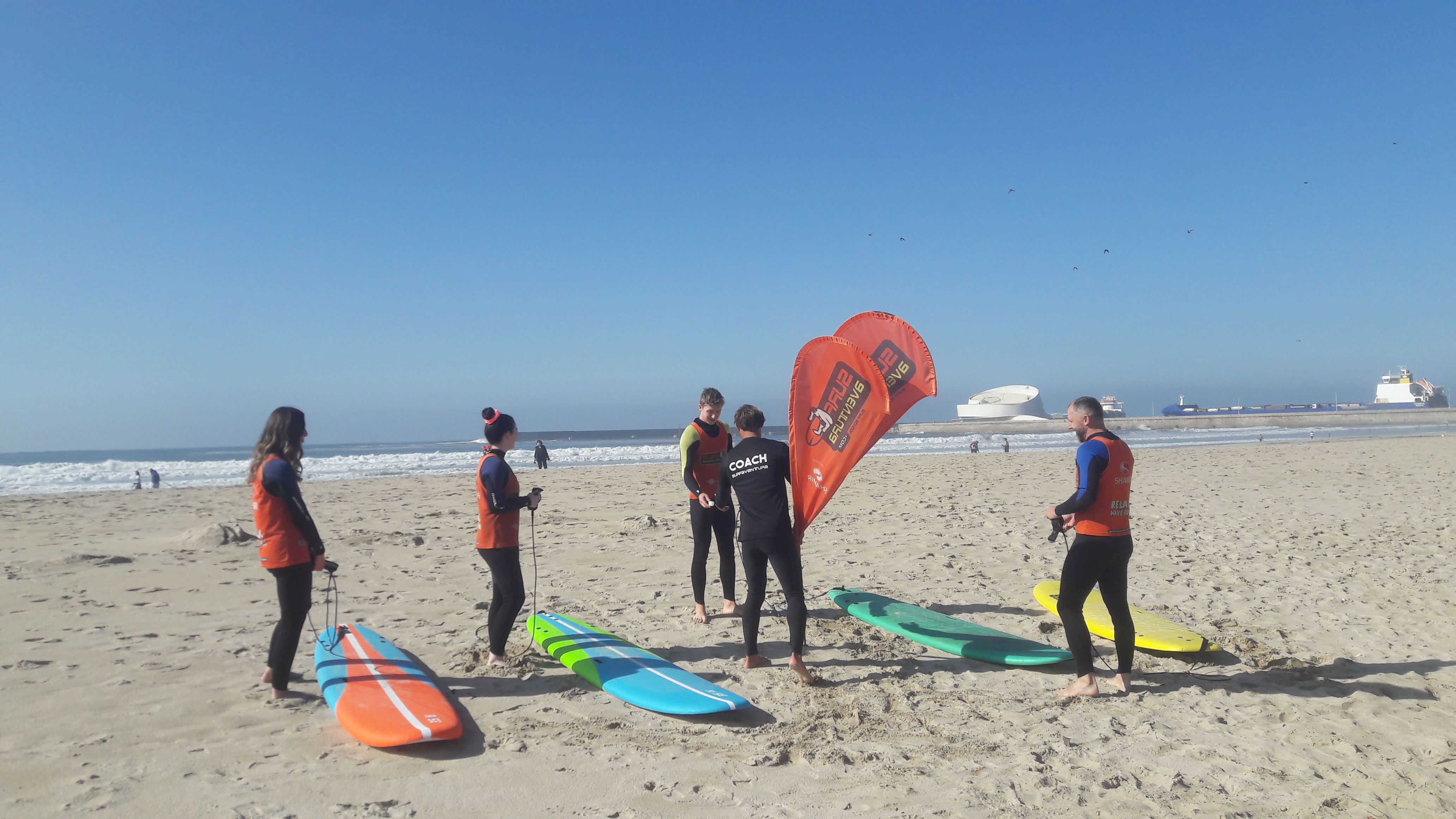Group Surf Lesson in Matosinhos