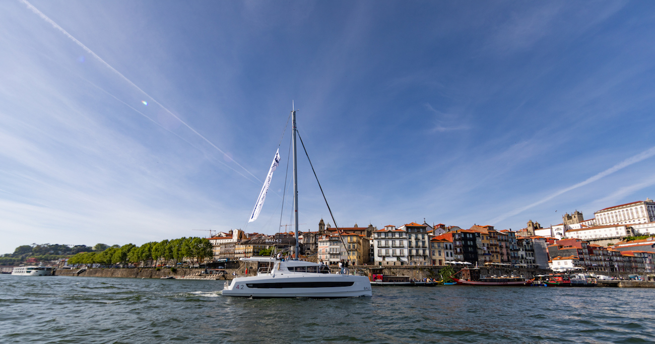 Catamaran Porto