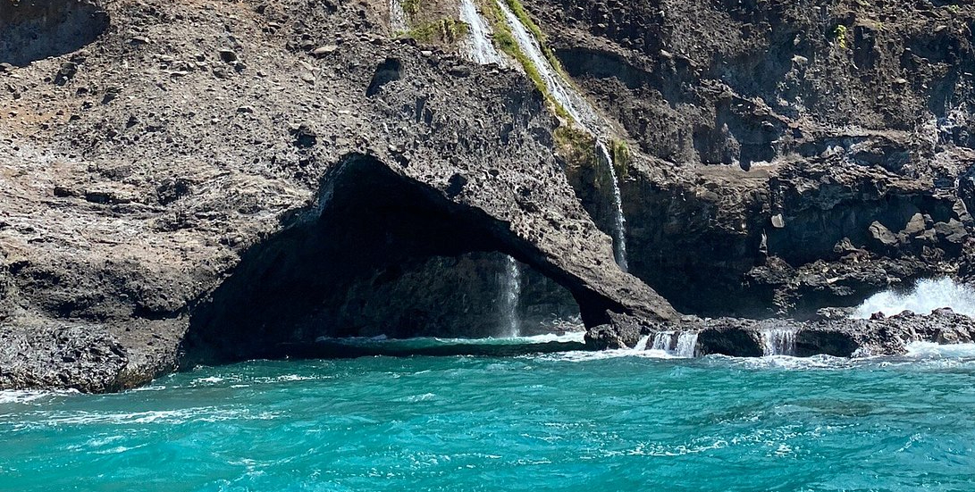 caves trip in hawaii