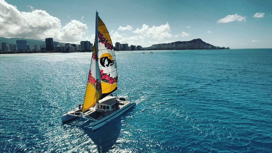 sailing catamaran tour hawaii