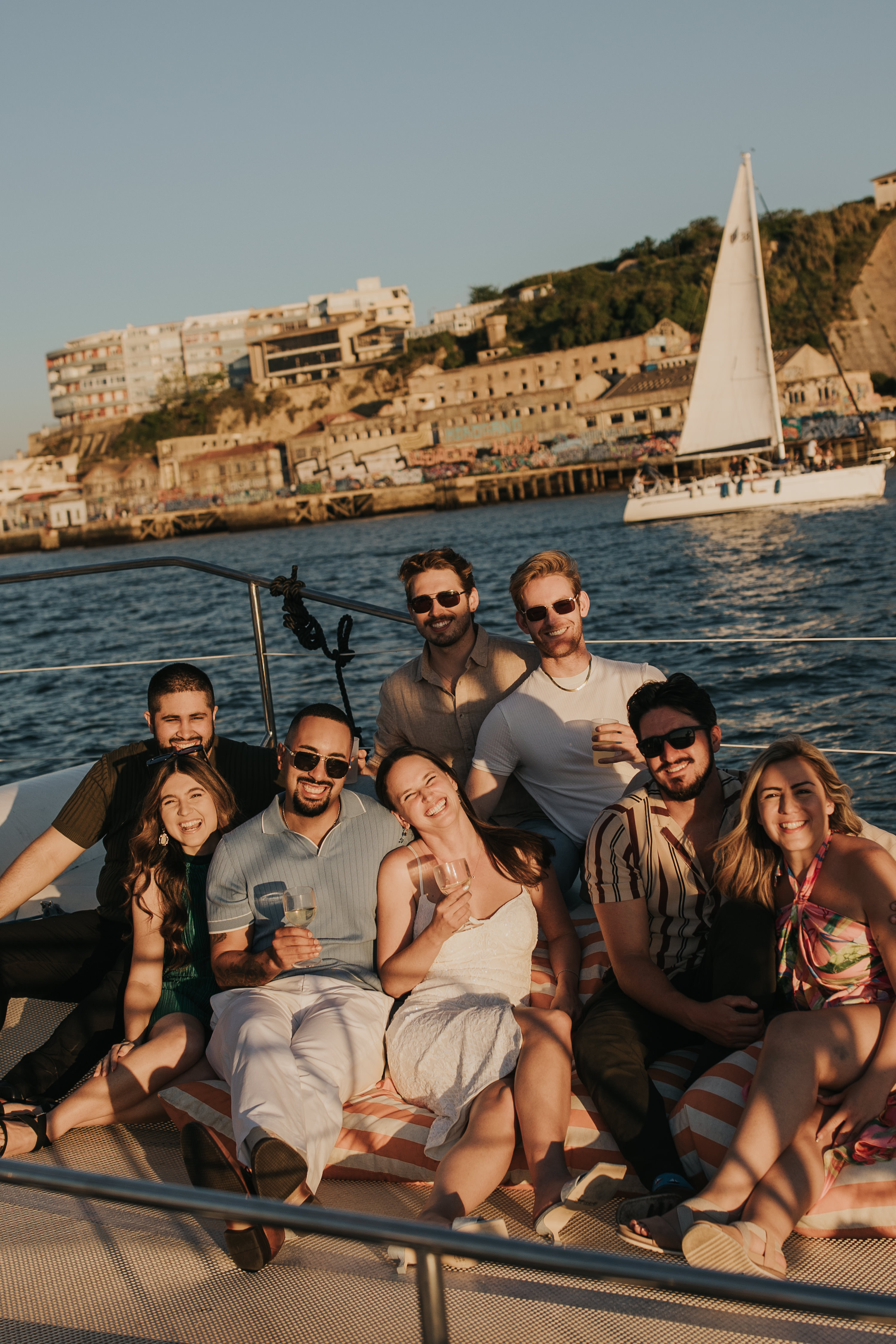 Boat charter in Lisbon for your group
