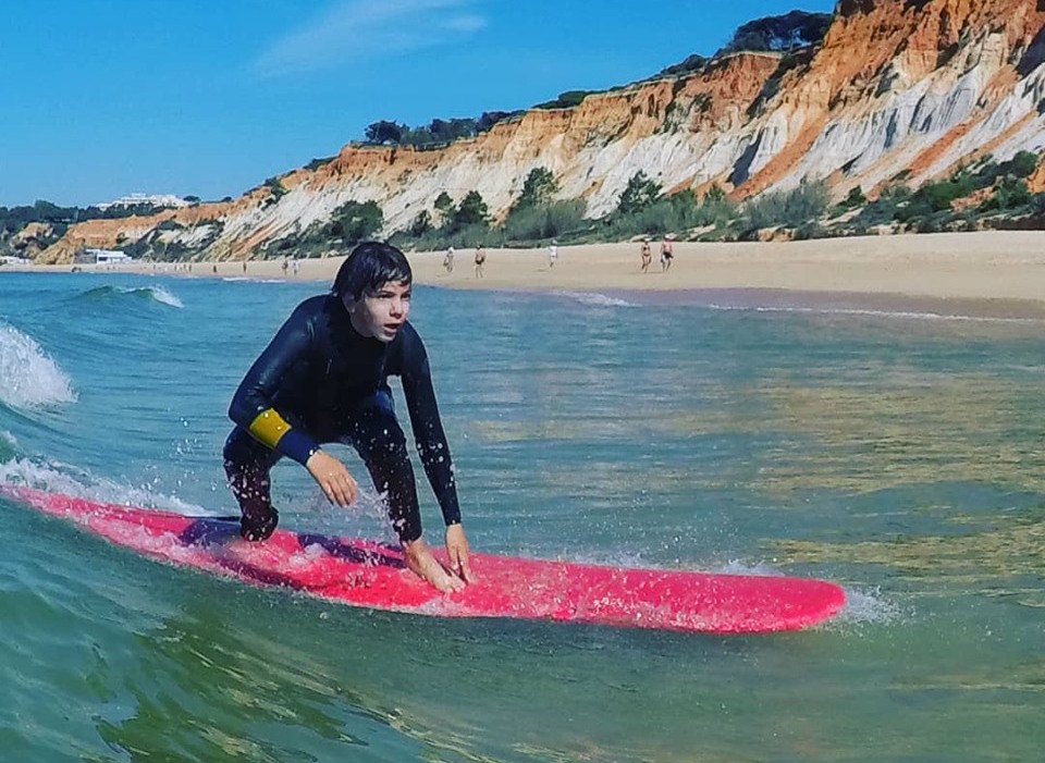 Surf lesson in Albufeira Cover