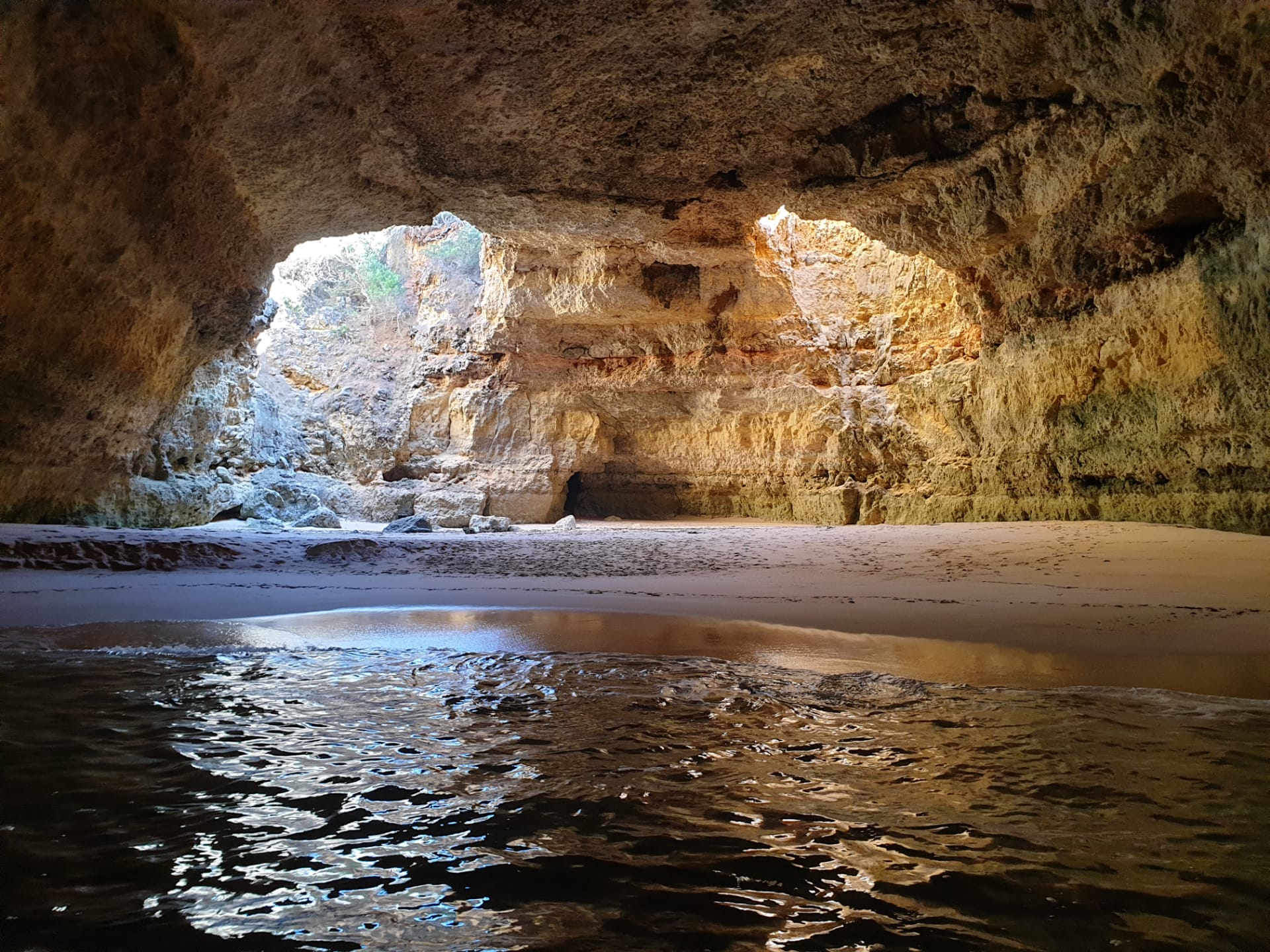 Caves tour from Armação de Pêra