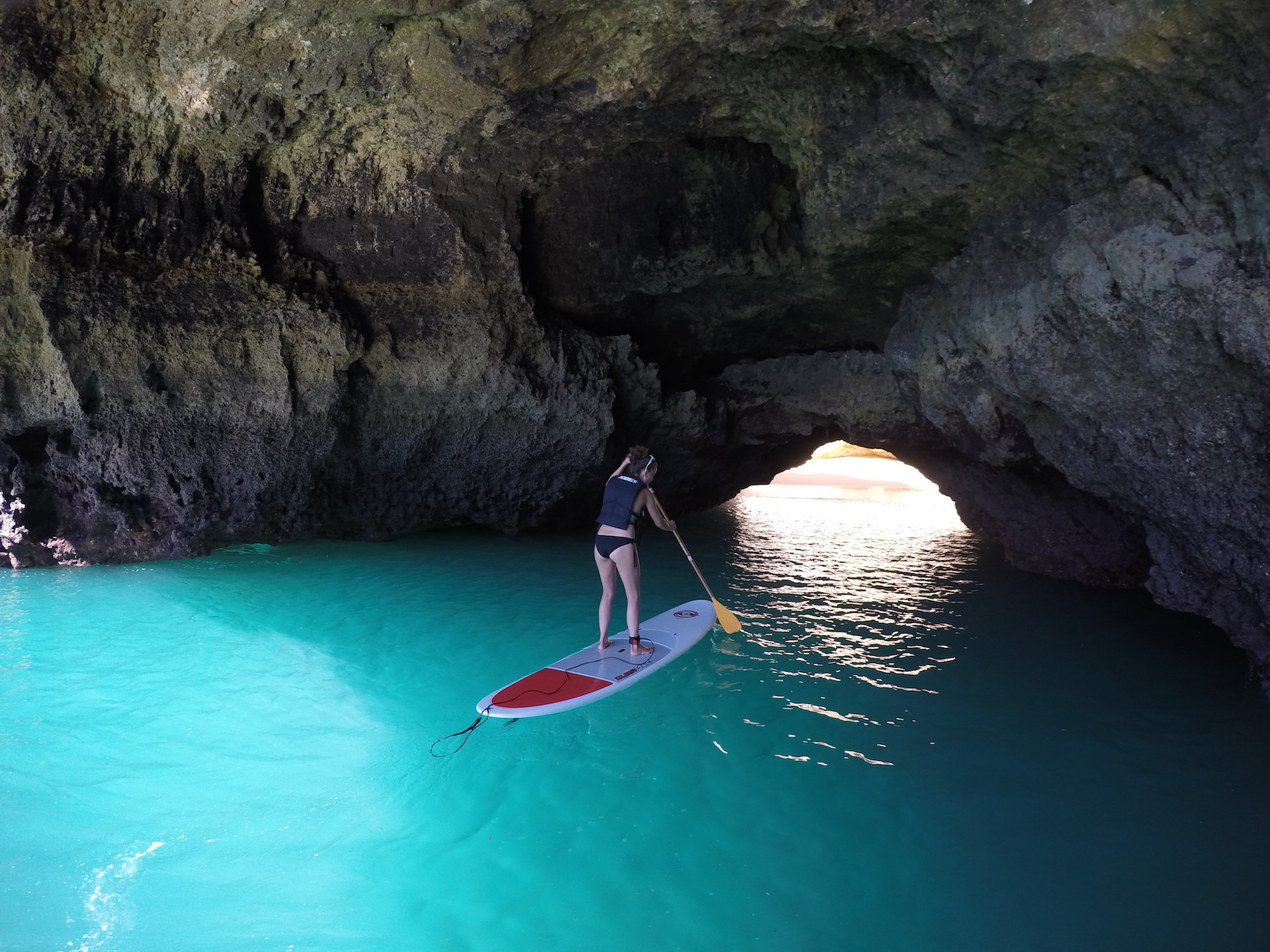 Cave SUP tour in Albufeira