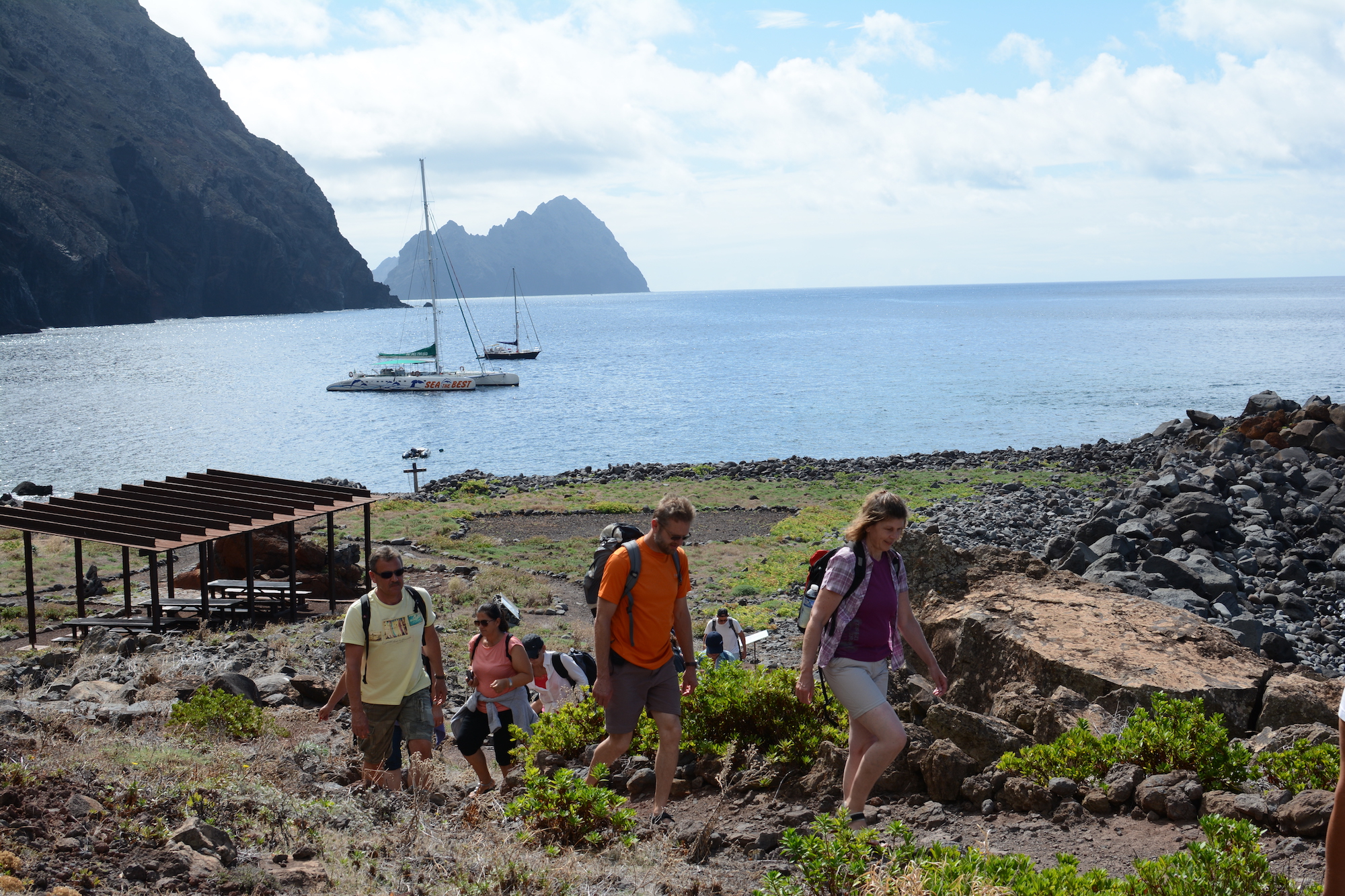Discover desertas islands by foot