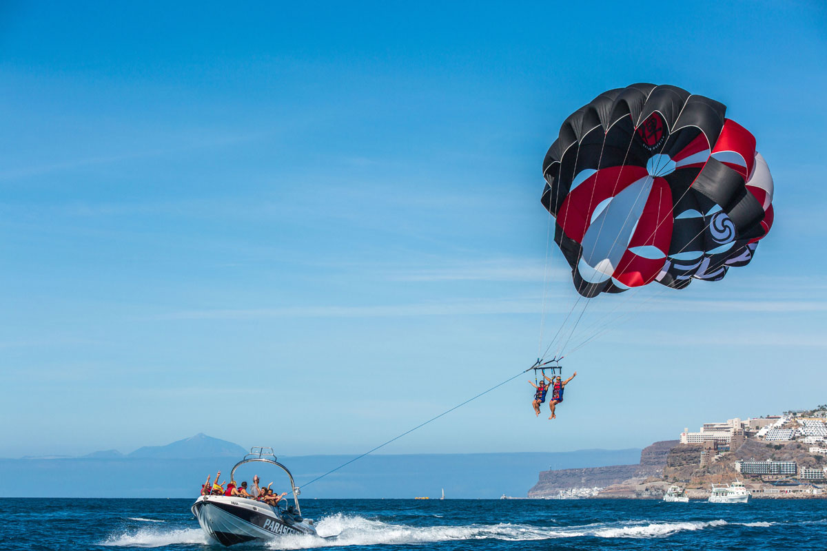 Cover for parasailing in Gran Canaria