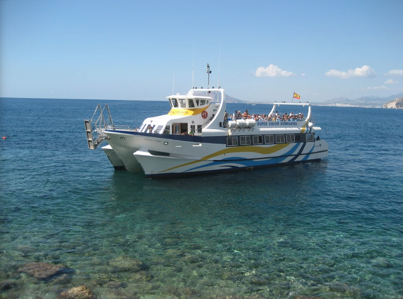 Cover for private catamaran boat tour from Dénia with underwater vision