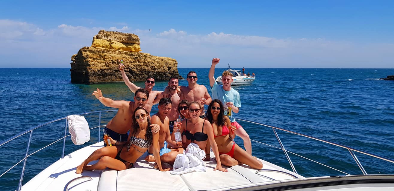 Luxury afternoon charter in Vilamoura Cover