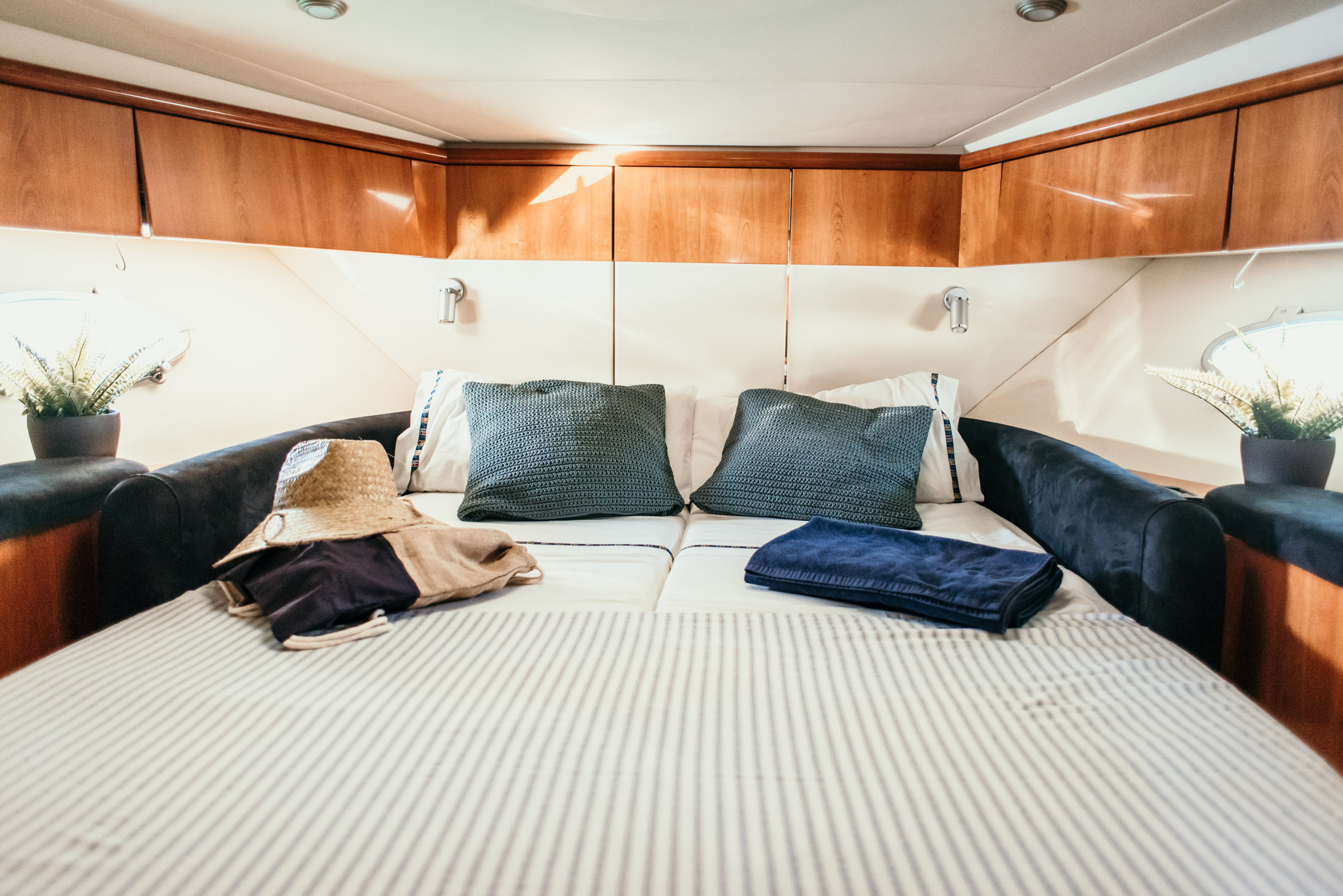 Private luxury yacht - Bedroom
