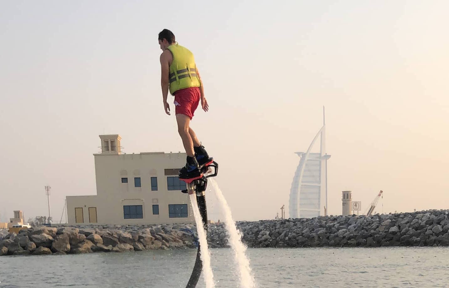 Have a great time doing fluboard in Dubai