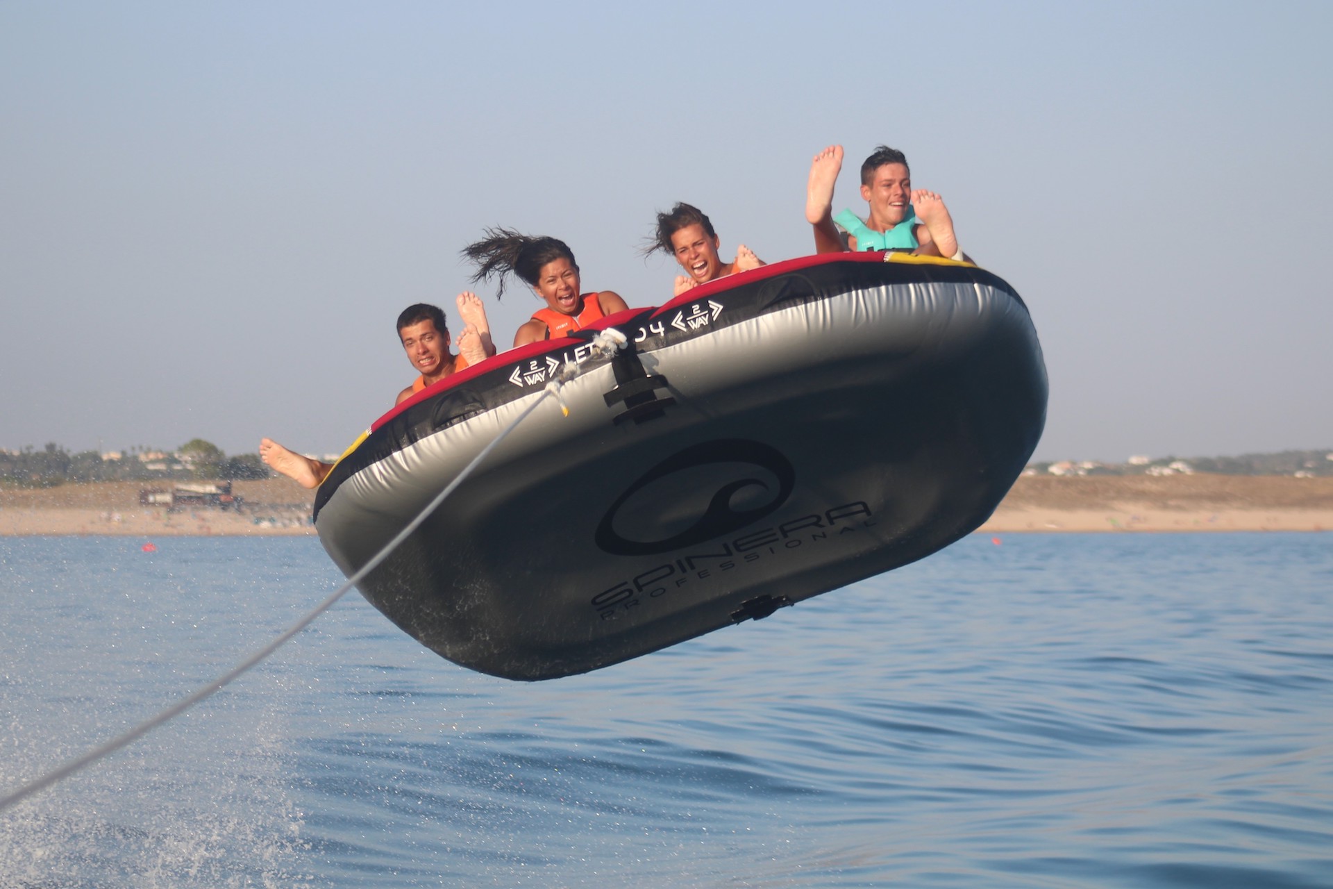 Fun watersports in Armação de Pêra - “crazy sofa”