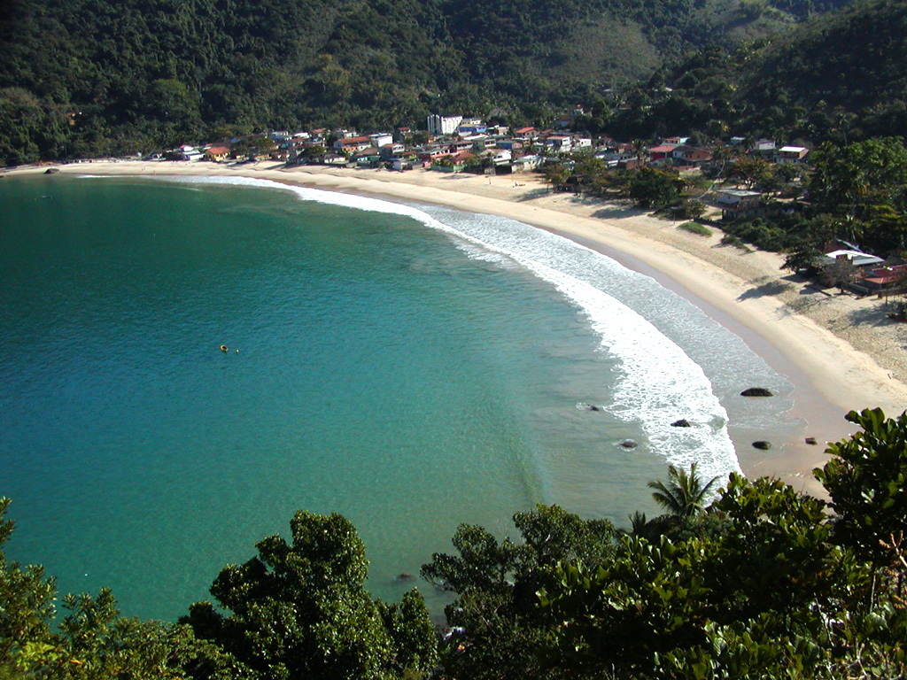Enjoy the beaches in Angra dos Reis and Ilha Grande