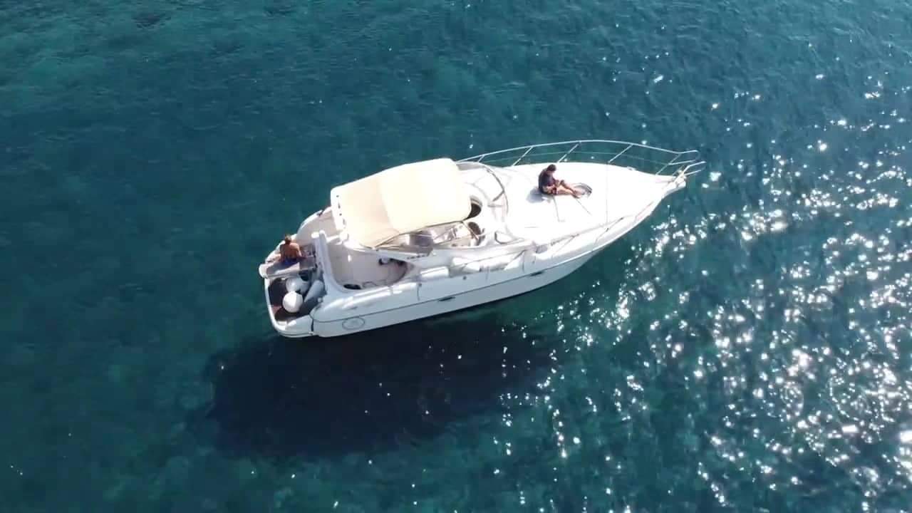 Day Boat Tour in Santorini