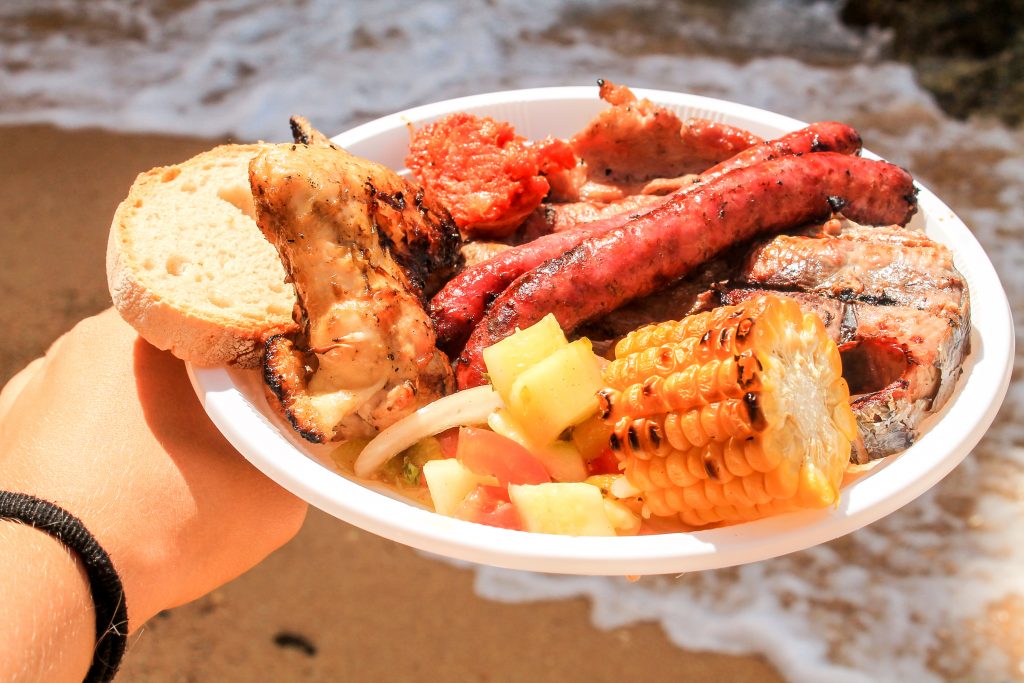 Enjoy a typical lunch on the beach