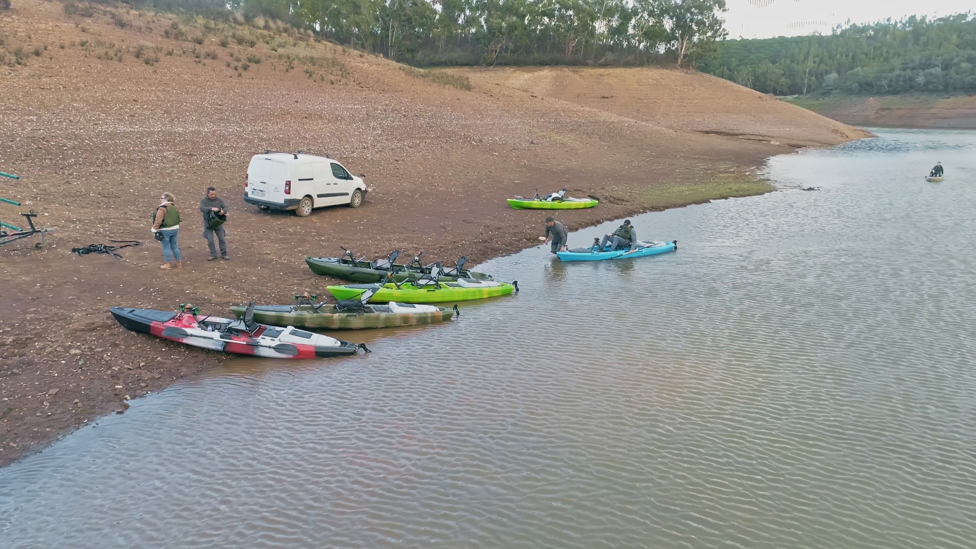 Kayak Tour at Barragem da Bravura