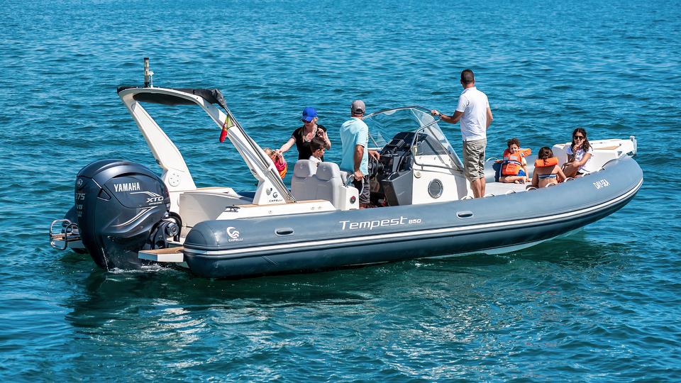 Private motorboats in Lagos