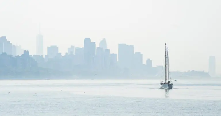 Herbstsegeltour zu den Grand Palisades