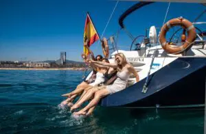 Private Luxurious Sailing Tour in Barcelona