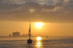 Private Sunset Sailing Tour around Lisbon