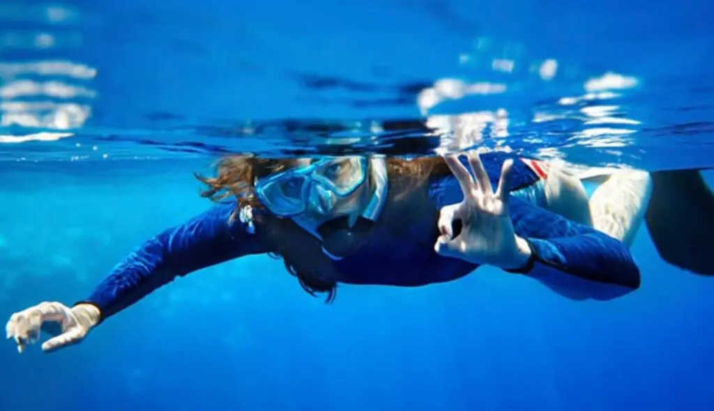 Snorkeling in the Ocean in Sesimbra