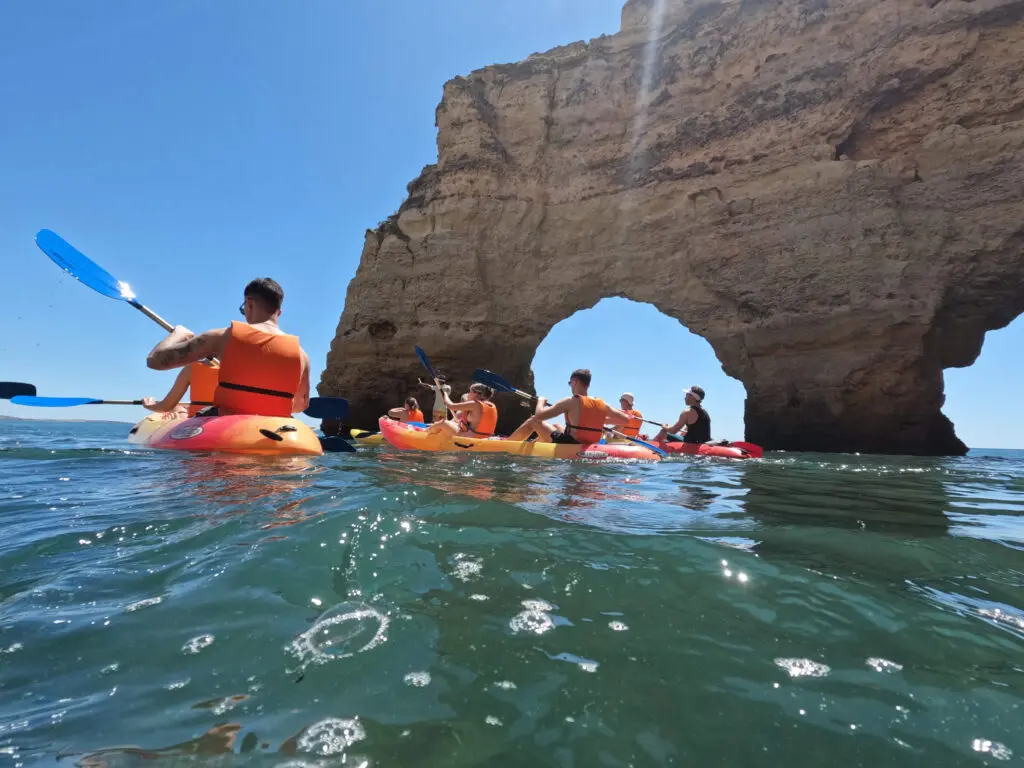 Algar of Benagil Begeleide Kajak Tour Grotten
