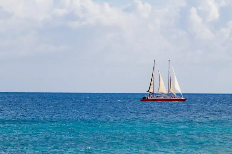 The Host’s Summer: How to Manage Your Rentals While Sailing the Mediterranean