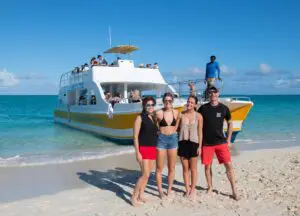 Boat Tour with Snorkeling in Turks and Caicos