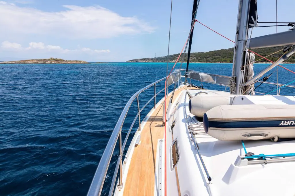 Cruzeiro privado à vela em Atenas com exploração culinária