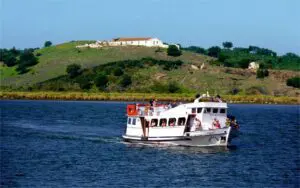 Full-day boat tour on Guadiana River with lunch