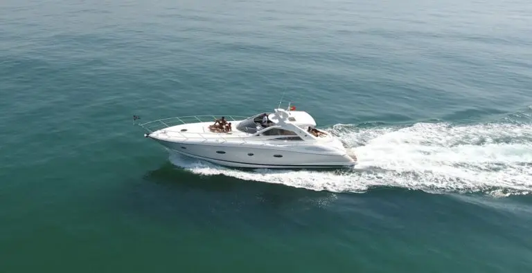 Yacht rental in Vilamoura – full day