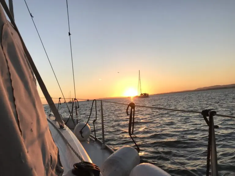 Private sunset sailing tour in Cascais