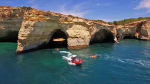 Coast and cave tour in Portimão