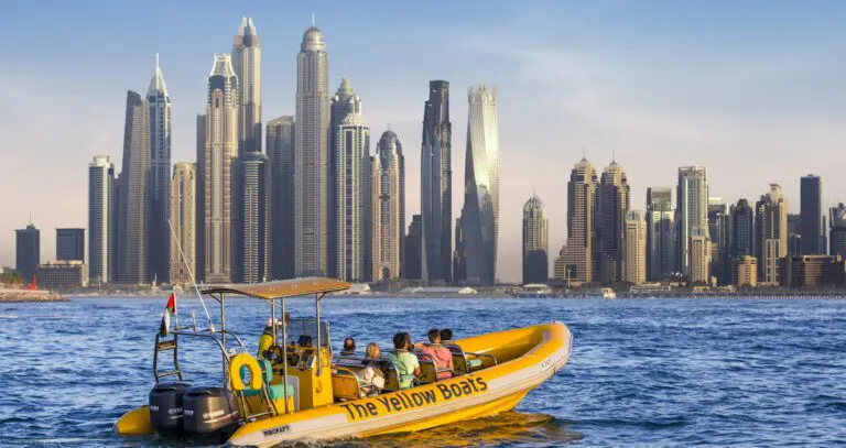 1-hour Sunset Speedboat Tour in Dubai