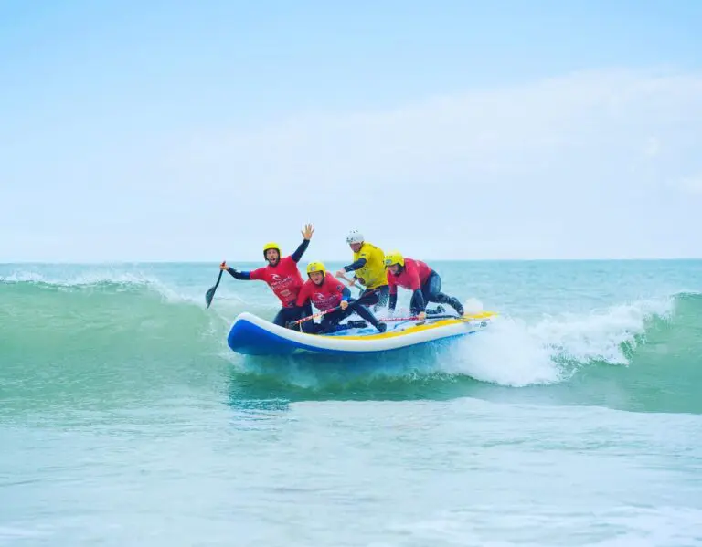 Giant SUP en Newquay