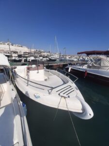 Boat Tour to the Polignano a Mare caves