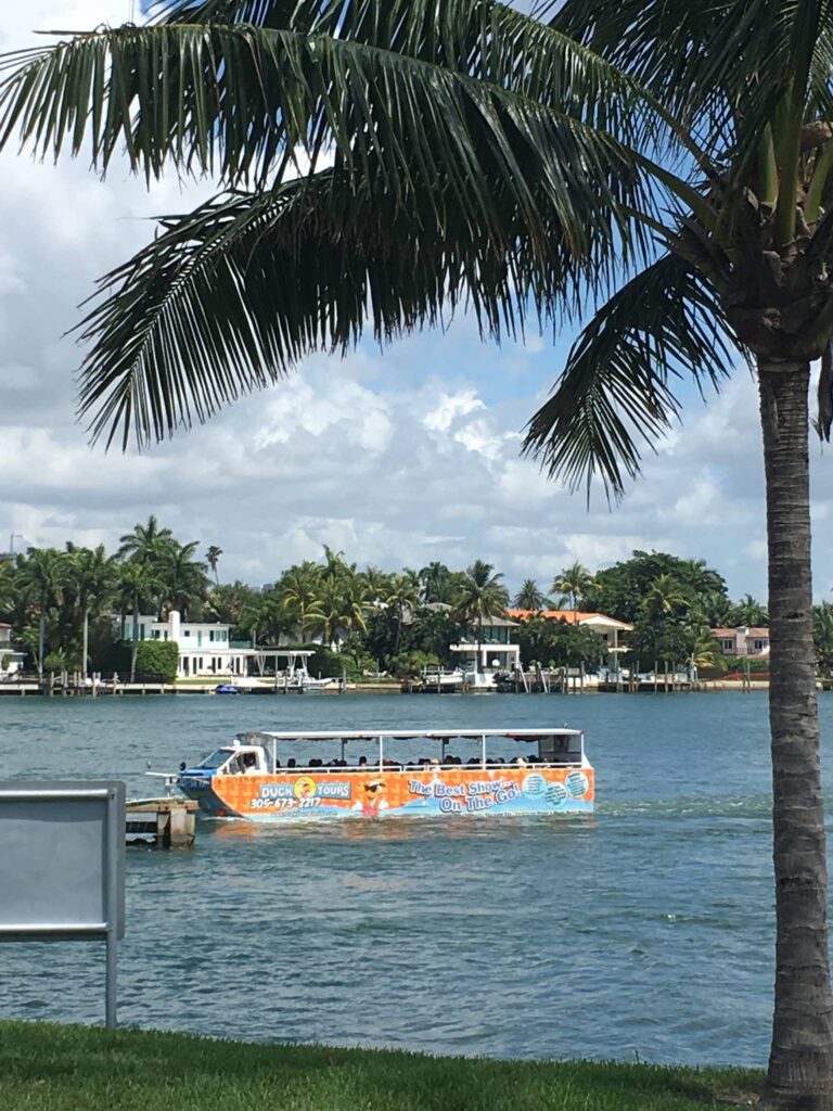 South Beach Bootstour in Miami