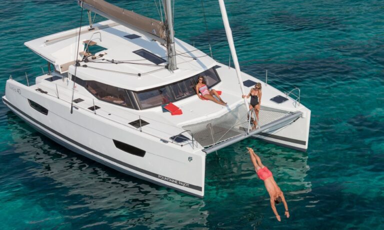 Catamarã de Luxo Privado em Portimão - Dia Inteiro
