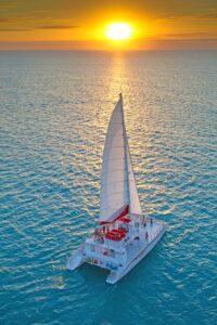 Snorkelcatamaran cruise bij zonsondergang in Key West