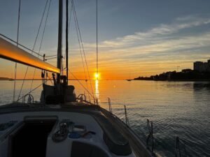 Gedeelde boottocht bij zonsondergang in Porto