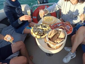 Excursión privada en barco por la isla de Faro para grupos
