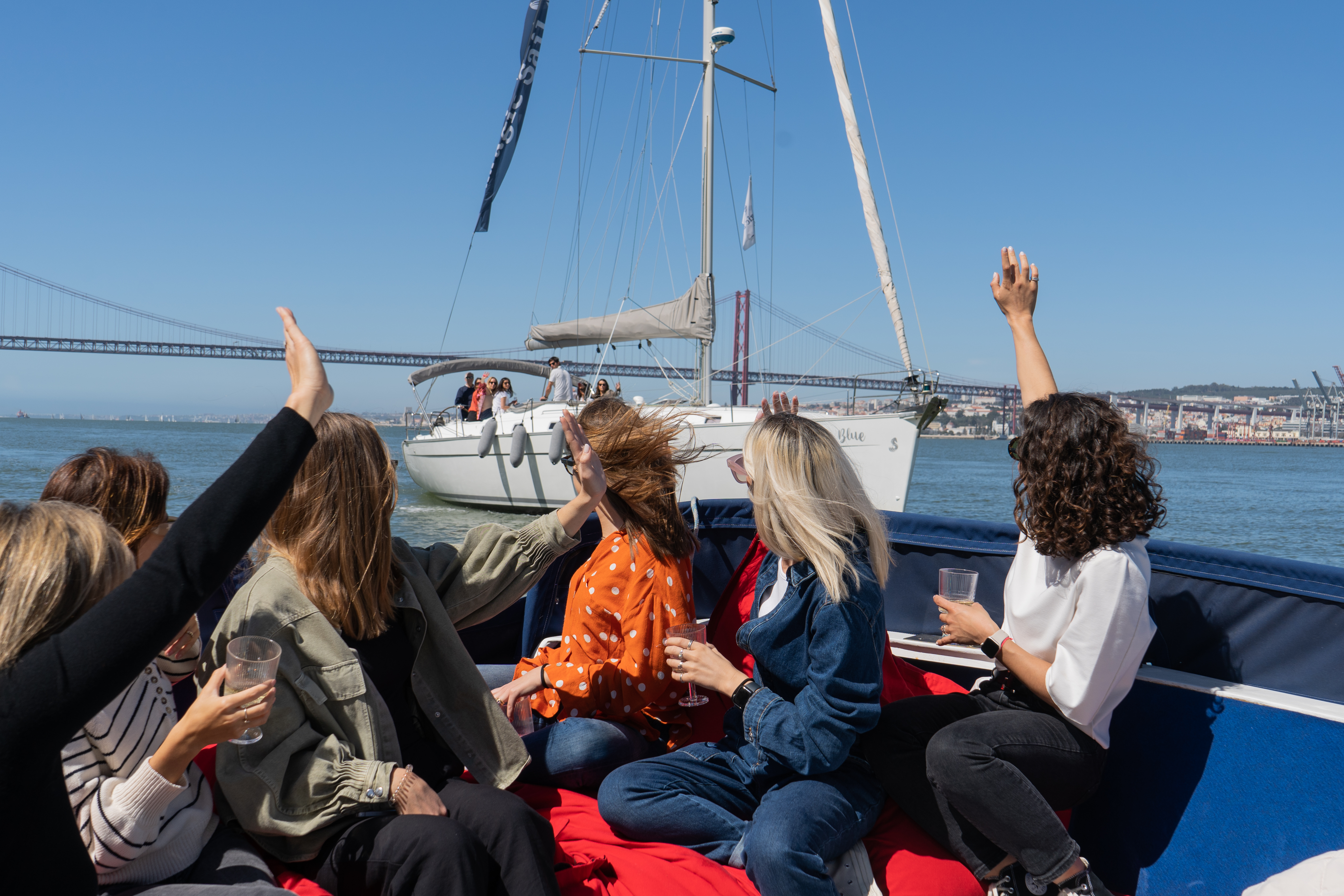 Private Bootstour in Lissabon (16 pax)