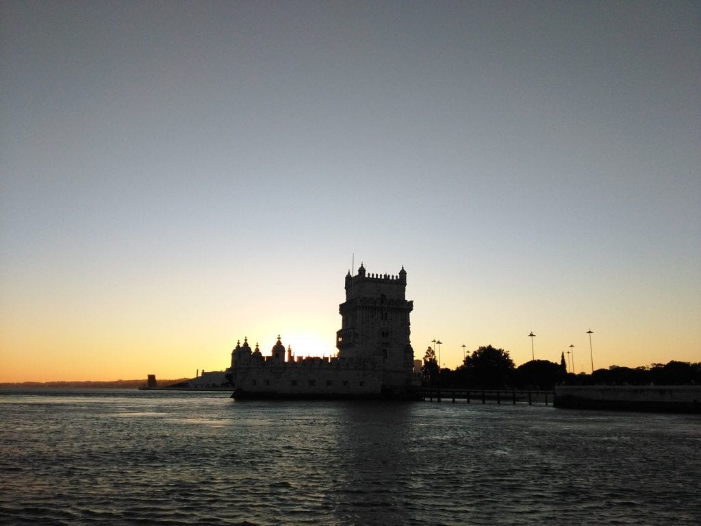 Torre de Belém ao pôr-do-sol