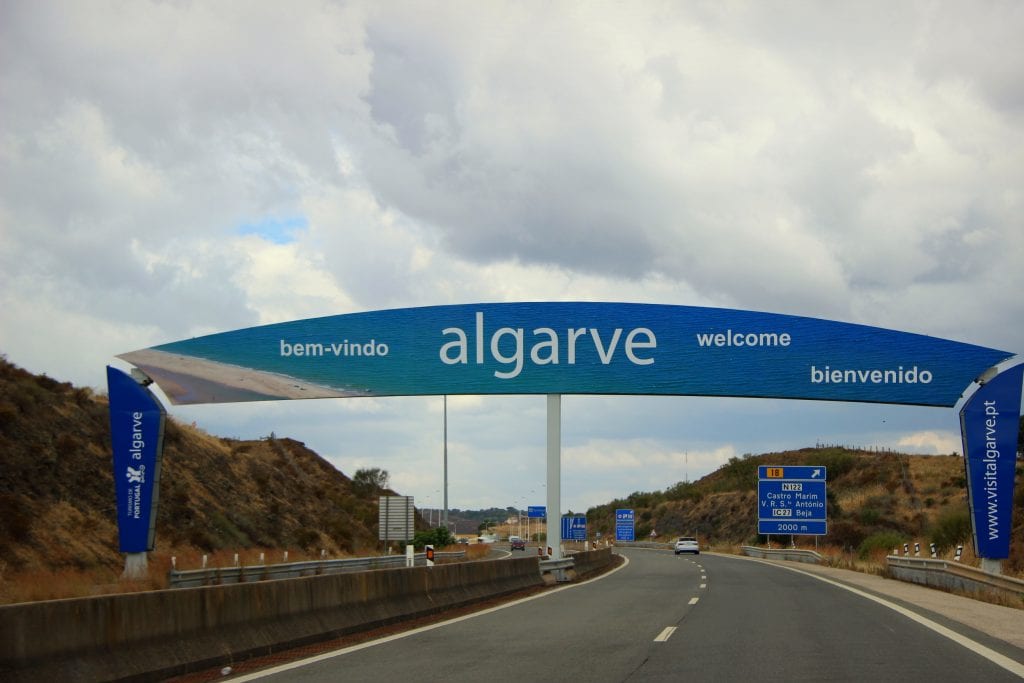 How to get around in the Algarve - transfers