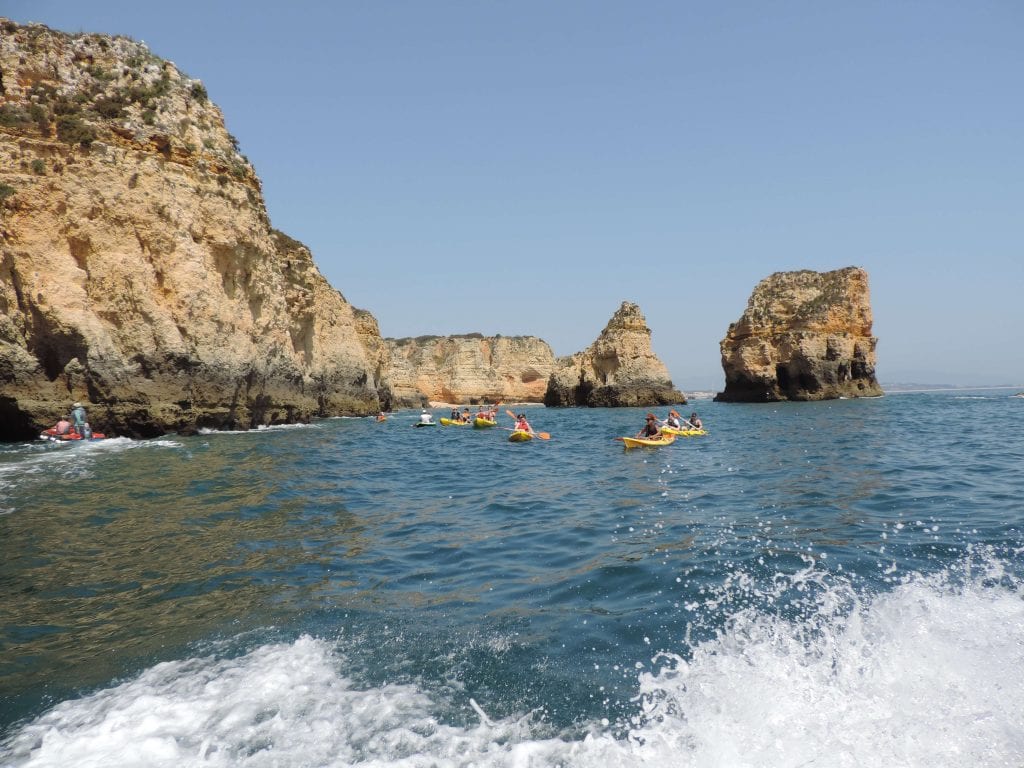 Join us on a kayak tour in Portugal