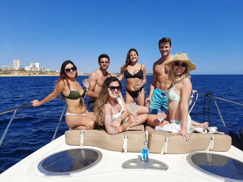 Private Luxury Yacht in Lagos: “Pocahontas”