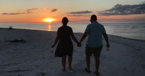 Boottocht bij zonsondergang in Goodland