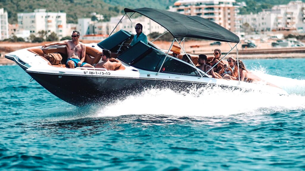 Why not enjoying the sunset on a speedboat?