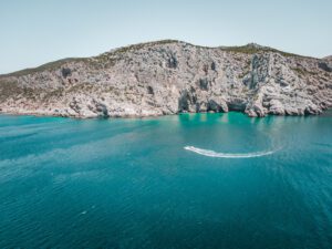 Experiencia privada en barco por Sesimbra desde Lisboa