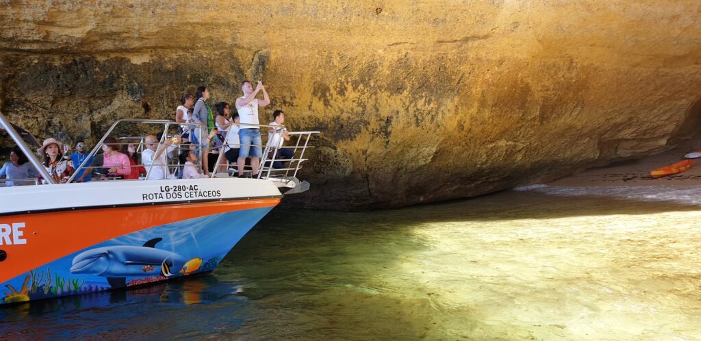 Familienbootstour nach Benagil von Lagos aus