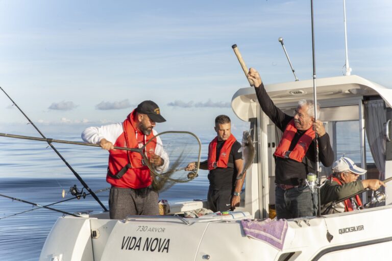 Fischen ab Portimão - private Tour für bis zu 5 Personen